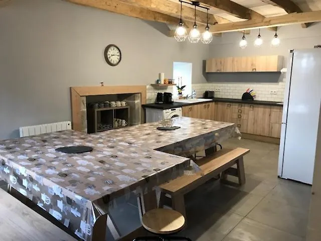Holiday home Gite Pour Famille Saint-Clement